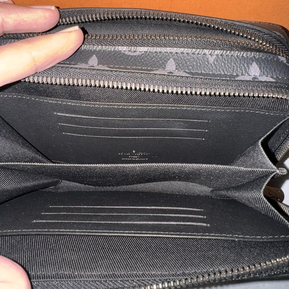 Louis Vuitton Alpha - Picture 4 of 6